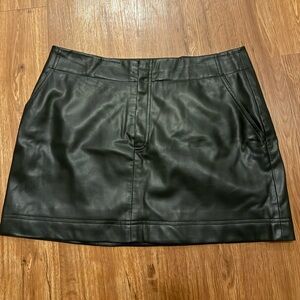 black leather skirt *NEVER WORN*